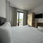 Noa Boutique 4*