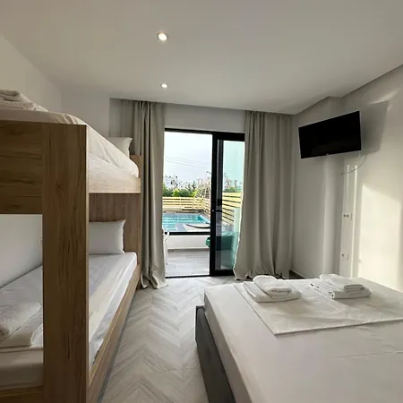 Noa Boutique 4* Εξαμίλιο