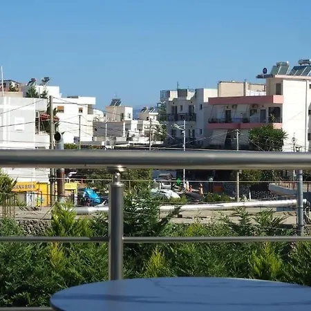 Ξενοδοχείο Noa Boutique 4*