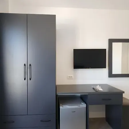 Noa Boutique Ξενοδοχείο Εξαμίλιο