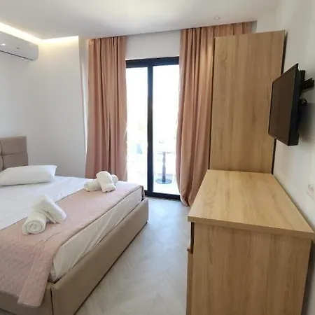 Noa Boutique Hotel 4*