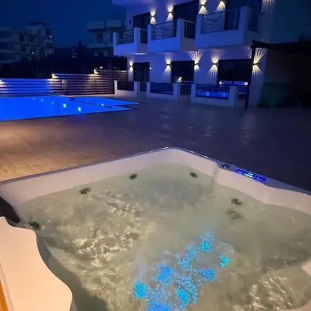 Noa Boutique 4* Ksamil