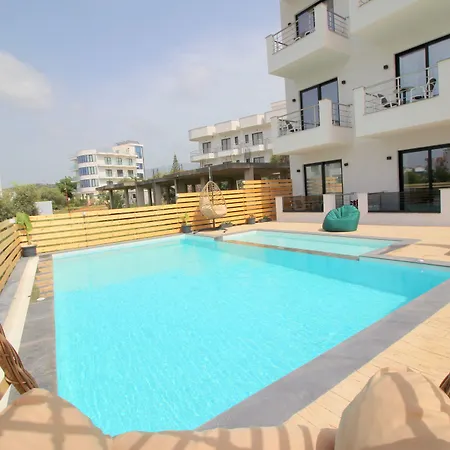 Noa Boutique 4*