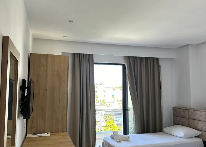 Noa Boutique Hotel 4*